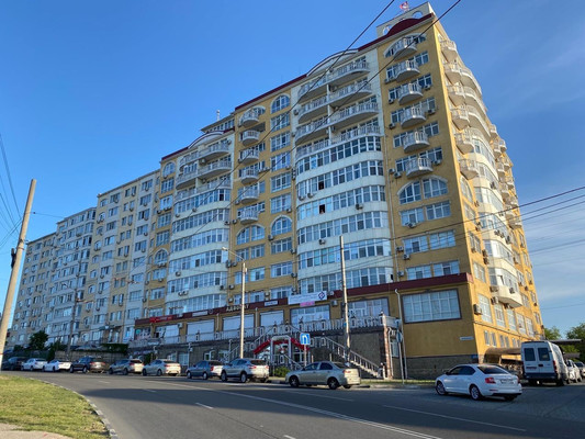 Купить 3-комнатную квартиру