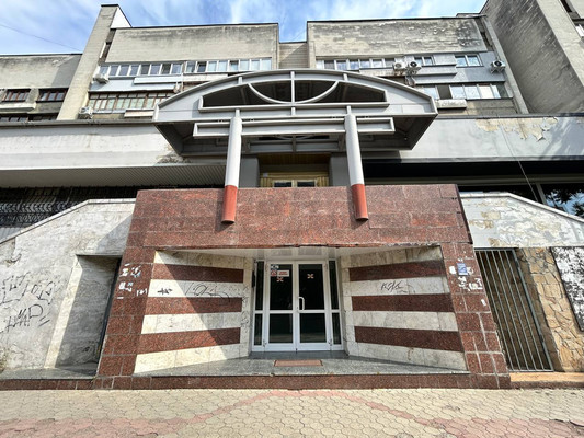 Купить  помещение свободного назначения