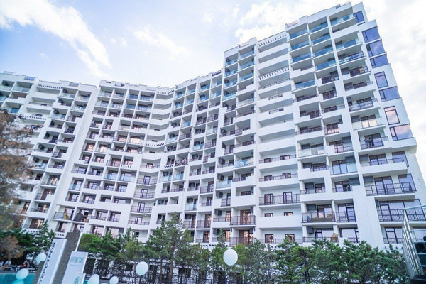 Купить --комнатную квартиру