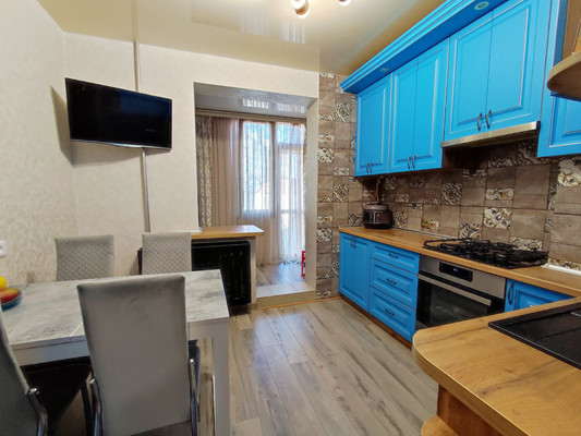 Купить 4-комнатную квартиру