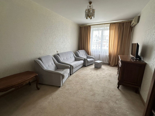 Купить 3-комнатную квартиру