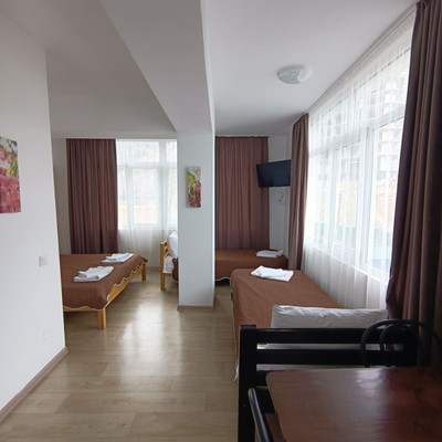 Купить --комнатную квартиру