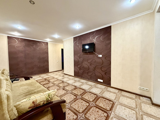 Снять 3-комнатную квартиру