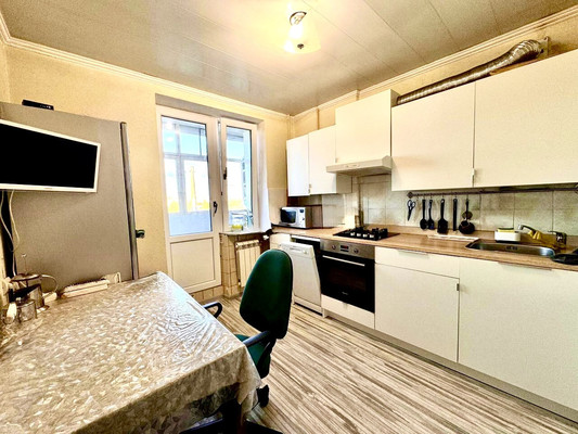 Купить 4-комнатную квартиру