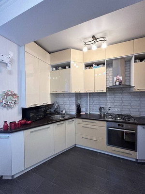 Купить 3-комнатную квартиру